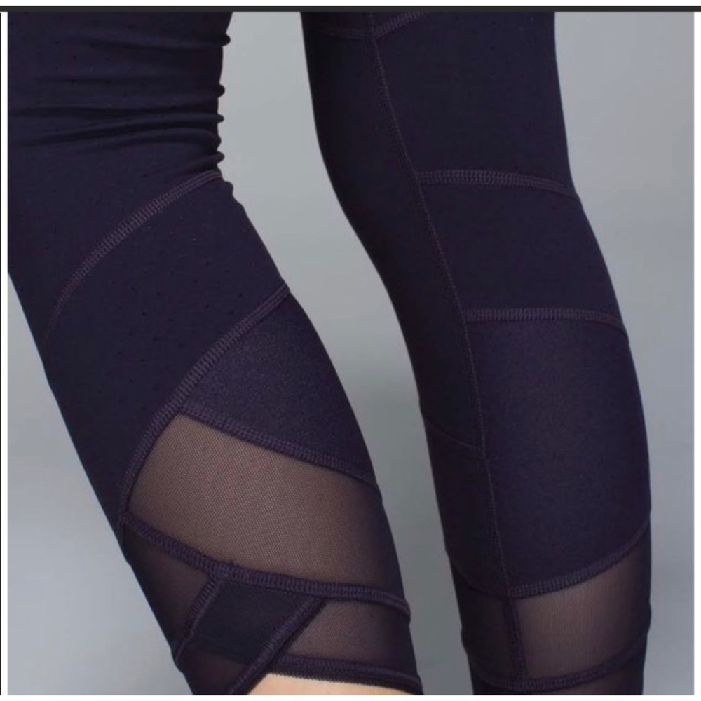 Lululemon Emerge Renewed Crop Purple Mesh Luon - Picture 2 of 10